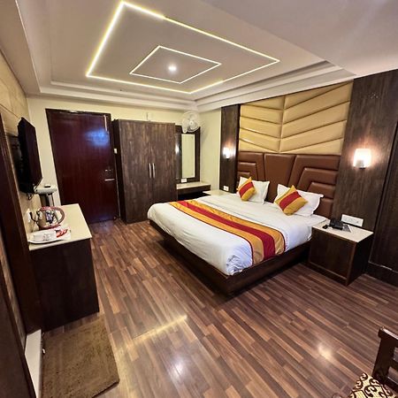 Victory Hotel And Restaurant By Gs Hospitality Shimla Exterior foto